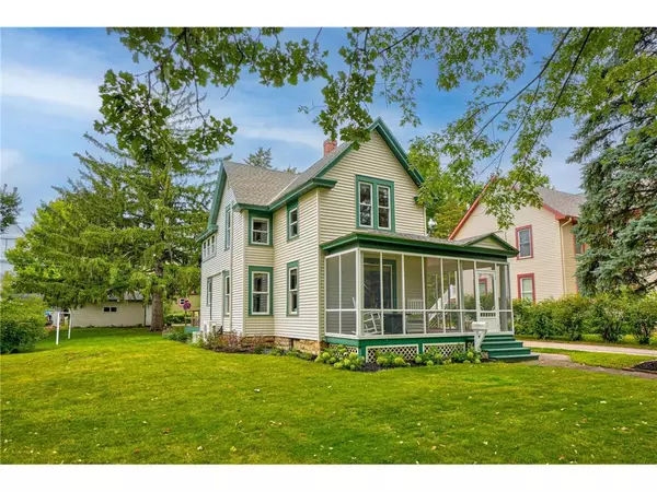715 4th Street, Hudson, WI 54016