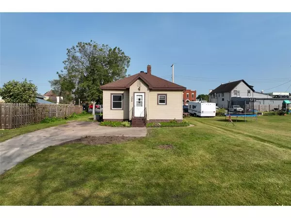 Strum, WI 54770,202 6th Avenue