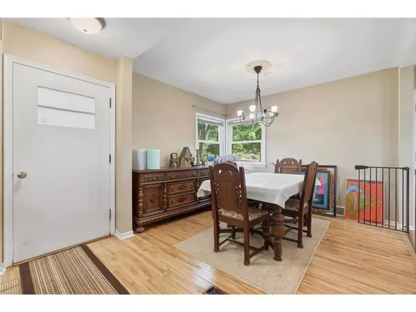 Hudson, WI 54016,630 Kinnickinnic Street