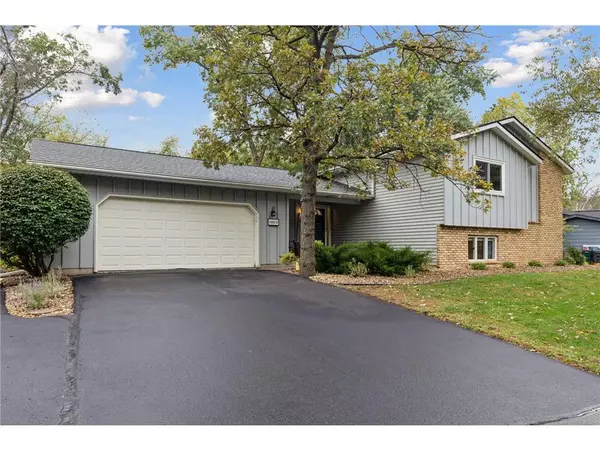 1803 Willow Drive, Hudson, WI 54016