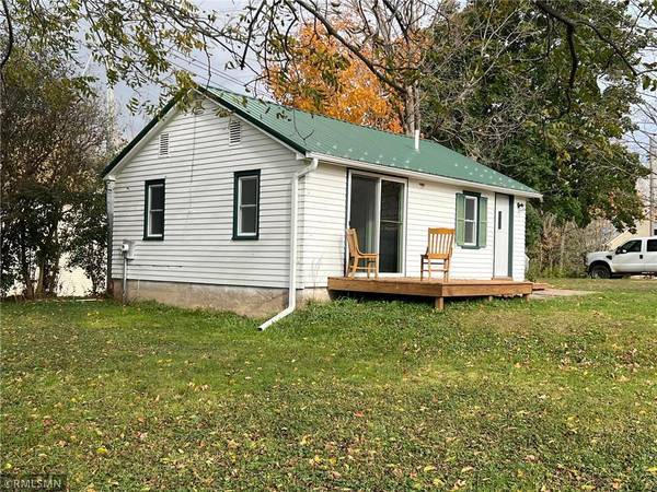 307 S 4th Street, Luck, WI 54853