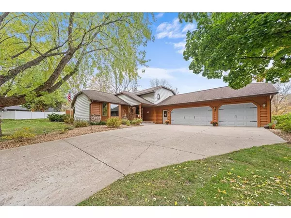 410 River Hills Road, River Falls, WI 54022