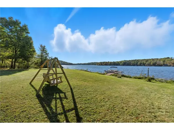 Cumberland, WI 54829,231 27 1/4 26 7/8 Avenue