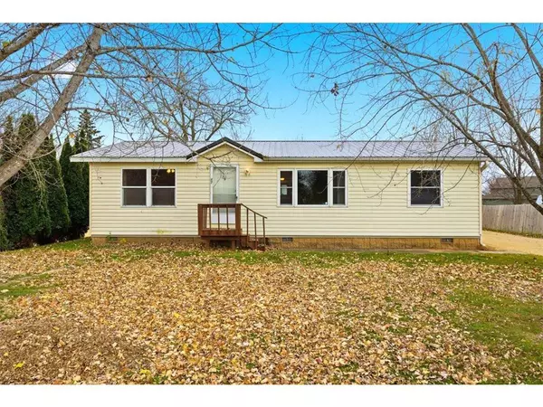 Clear Lake, WI 54005,947 3rd Street