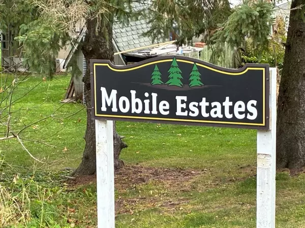 Glenwood City, WI 54013,910 1st Street #TRL 38