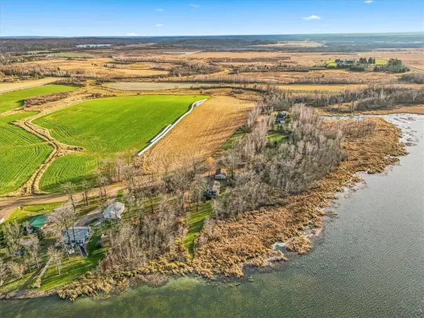 Comstock, WI 54826,2015 1/2 Street