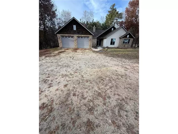 777 132nd Avenue, Hudson, WI 54016