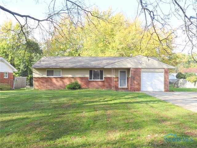 5241 Silvertown DR, Sylvania, OH 43560