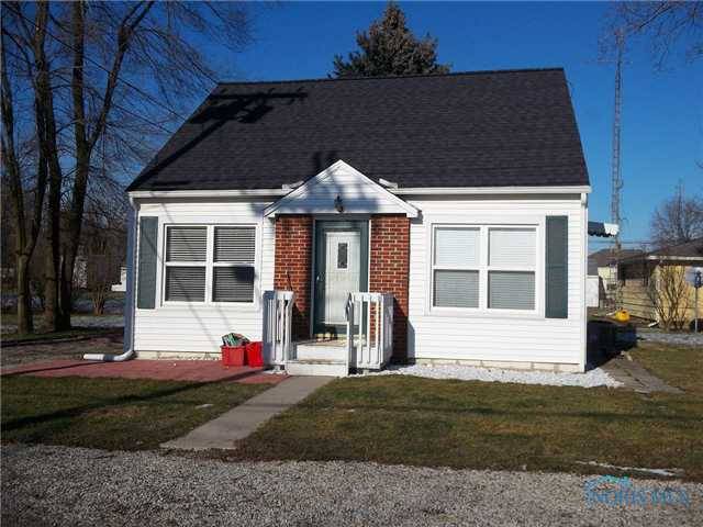 Bryan, OH 43506,102 W Foster