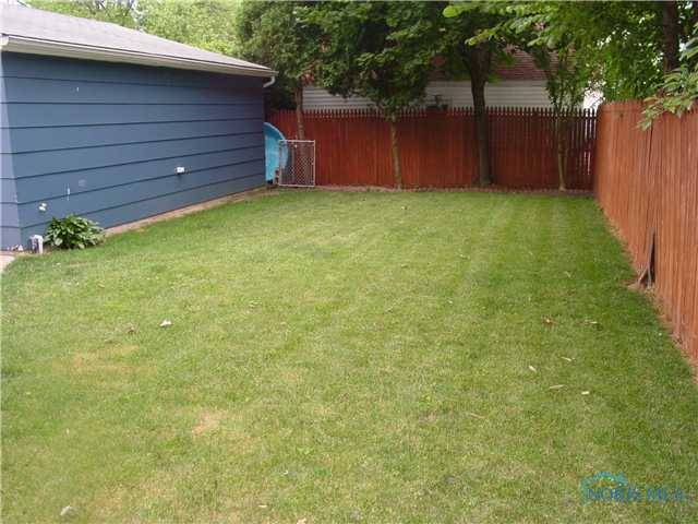 Toledo, OH 43613,5831 Adelaide DR