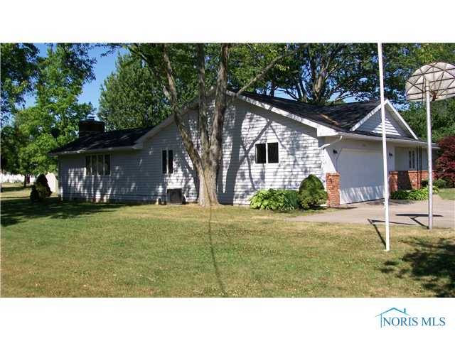 Napoleon, OH 43545,203 Hurst DR