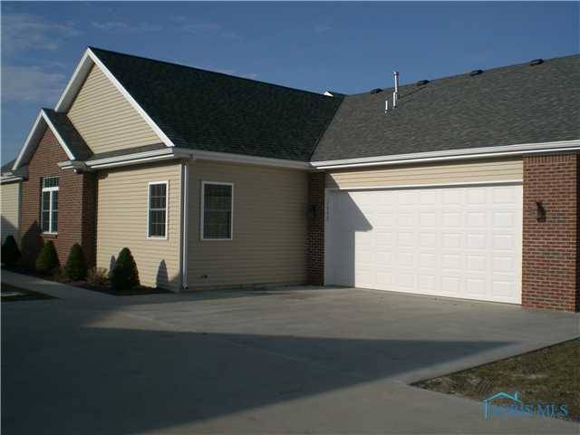 1353 LYNNE, Napoleon, OH 43545