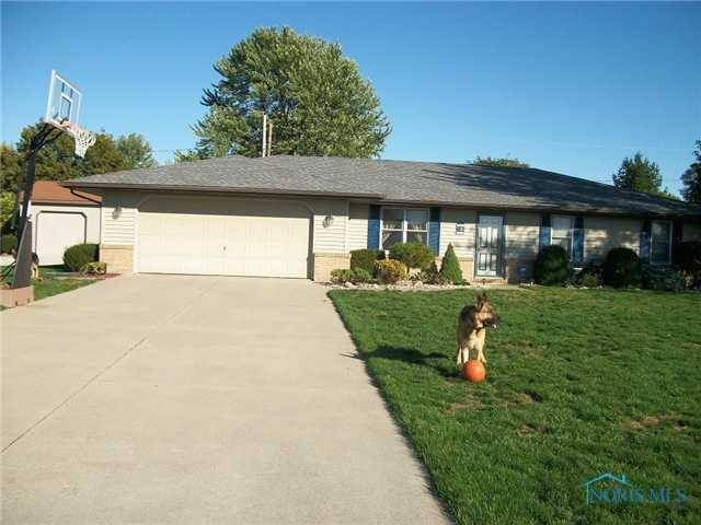 108 Avalon DR, Bryan, OH 43506