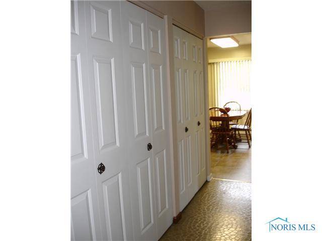 Port Clinton, OH 43452,707 N Brokate