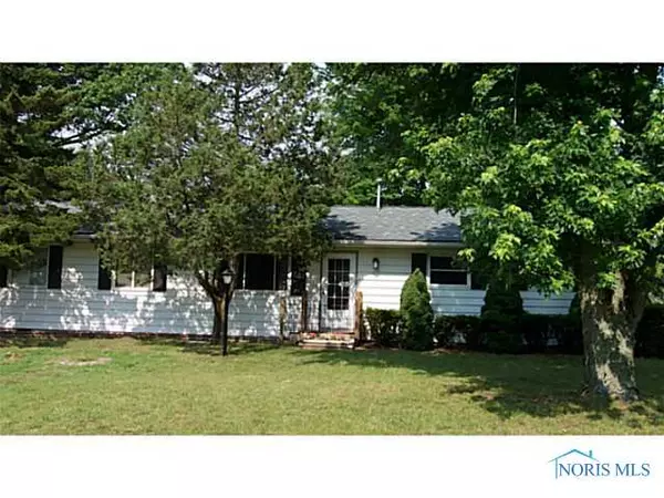 3019 CIRCLE DR, Delta, OH 43515