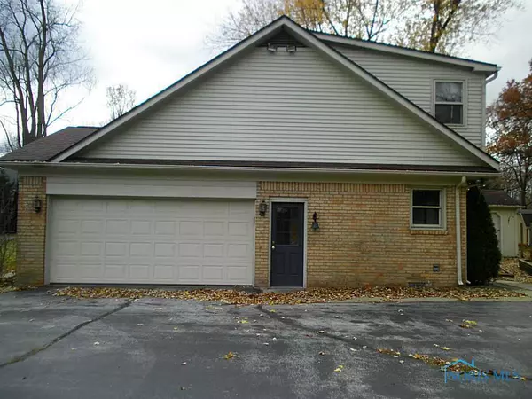 Sylvania, OH 43560,5911 Ridgemere LN