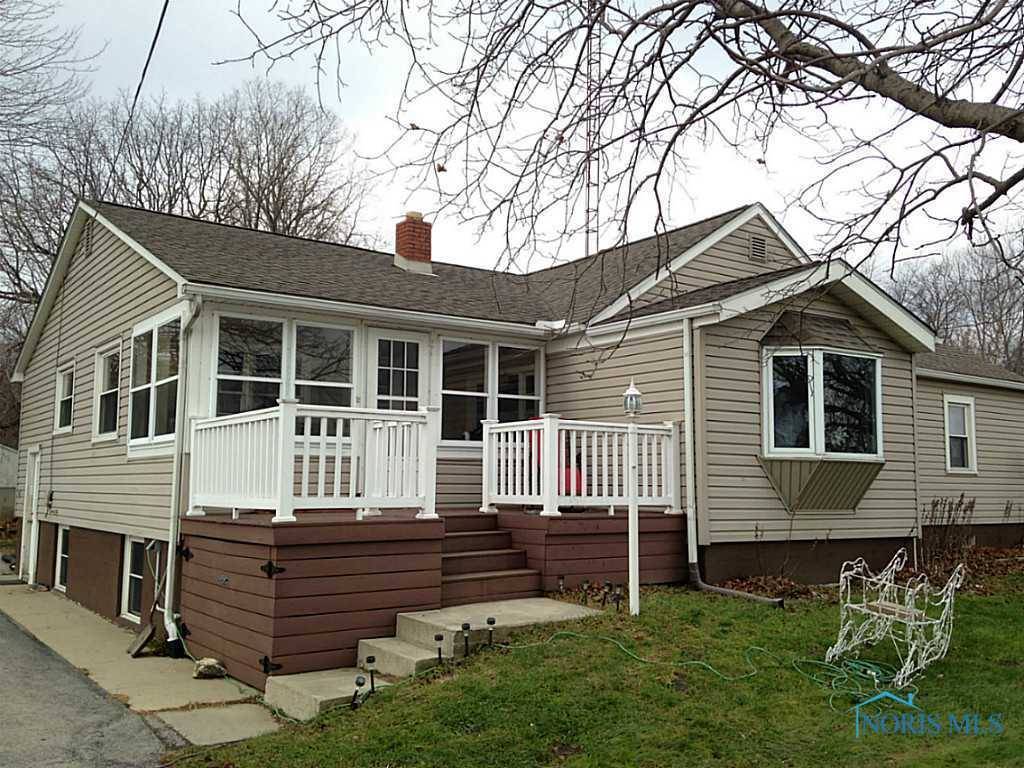 7410 Berkey Southern RD, Whitehouse, OH 43571