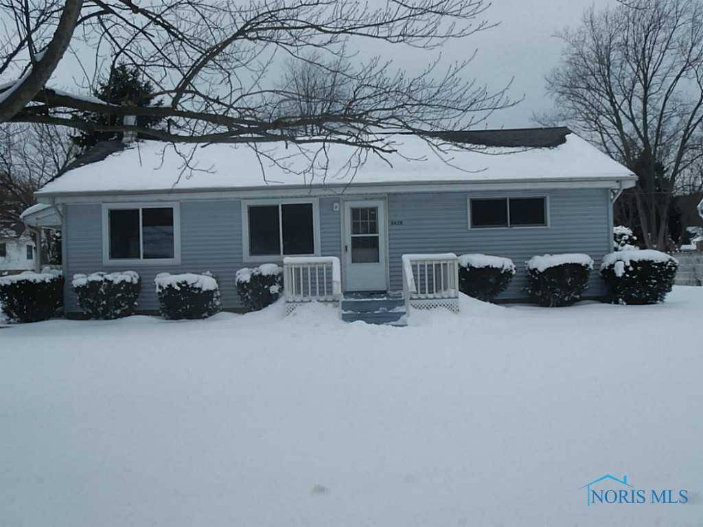 6428 Weckerly DR, Whitehouse, OH 43571