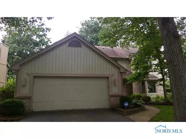 2325 Wimbledon PARK, Toledo, OH 43617