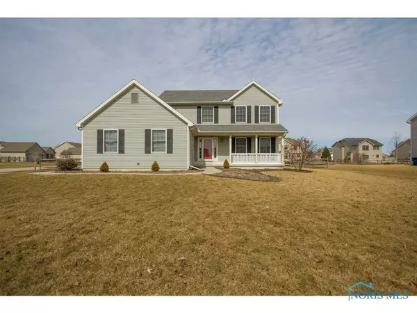 1752 Horseshoe Bend DR, Perrysburg, OH 43551