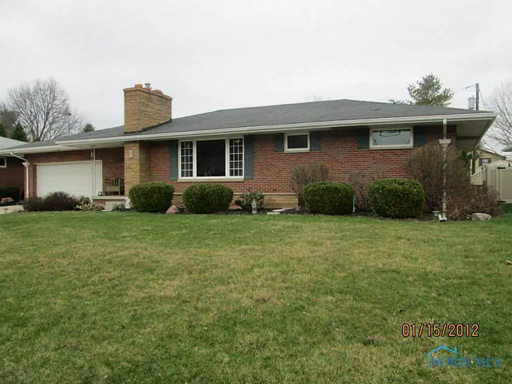 Rossford, OH 43460,214 Birch DR