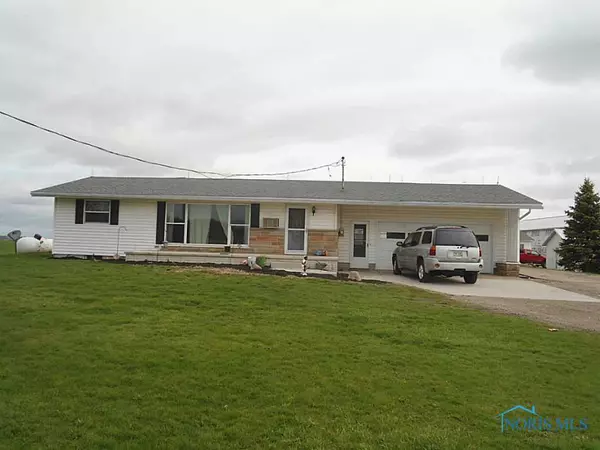 13416 SH 120, Lyons, OH 43533