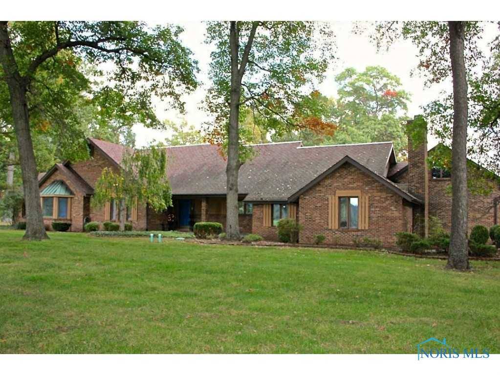4055 S WILKINS RD, Whitehouse, OH 43571