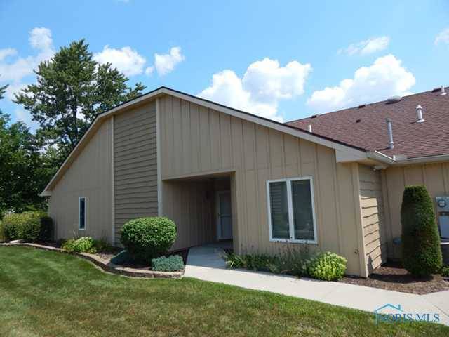 701 BURR RD #32, Wauseon, OH 43567