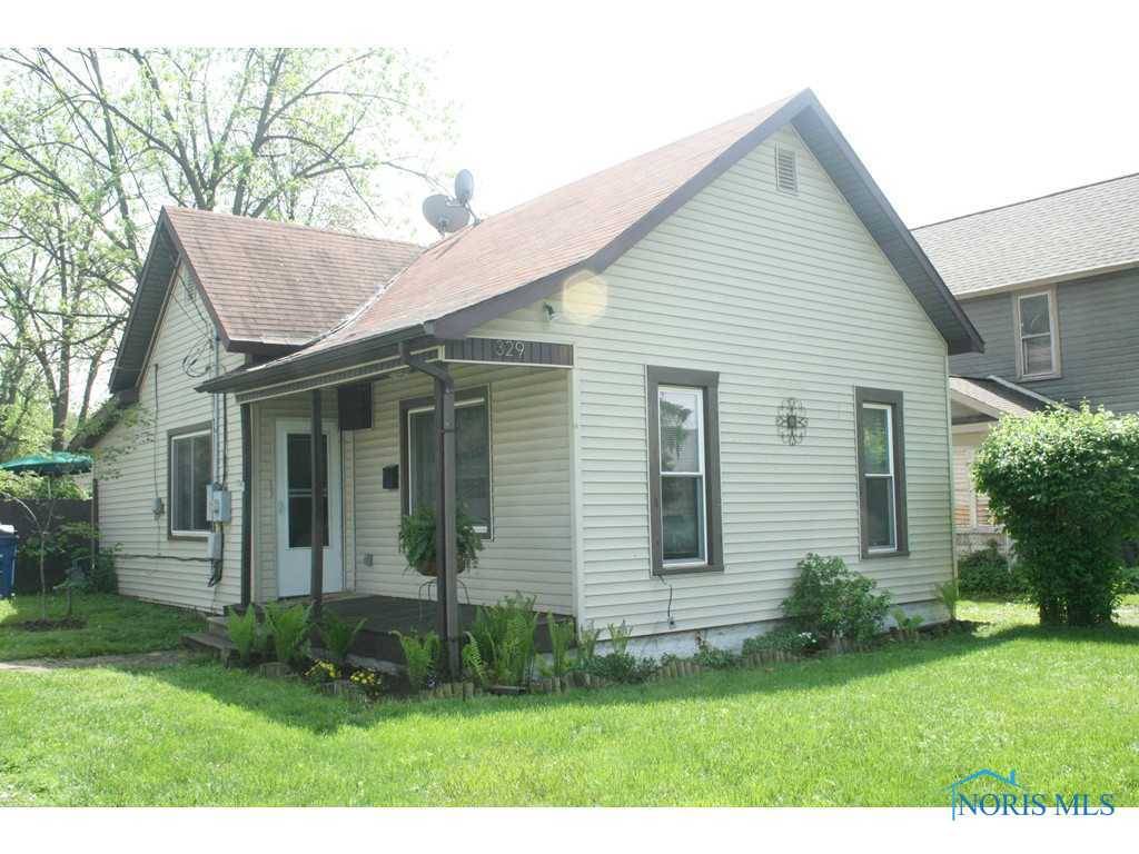 329 Conneaut AVE, Bowling Green, OH 43402
