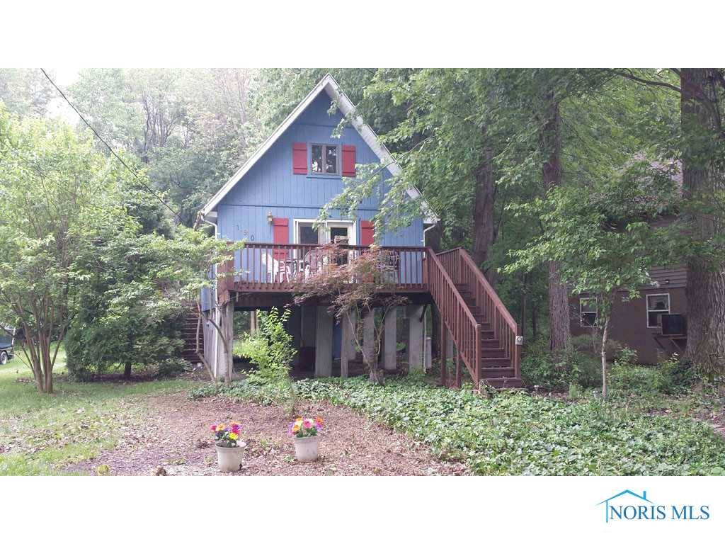 190 Burgundy Boulevard, Middle Bass Island, OH 43446