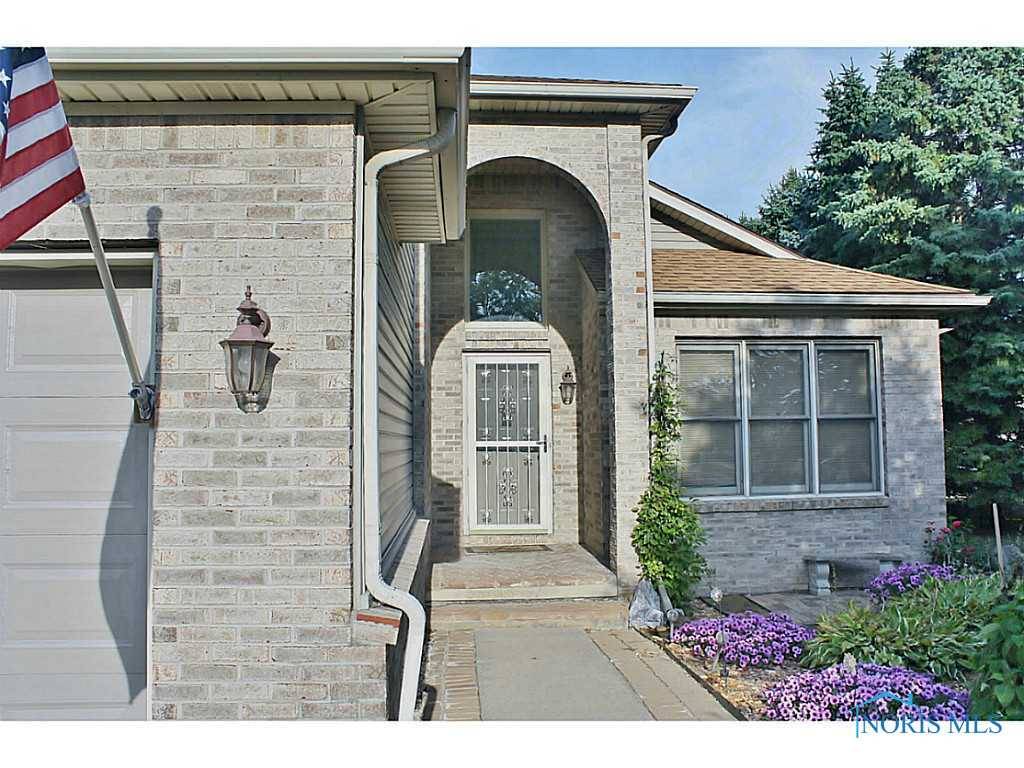 1946 Lear, Northwood, OH 43619