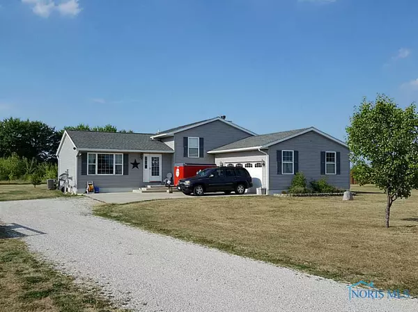 2970 MIDDLETON PIKE, Luckey, OH 43443