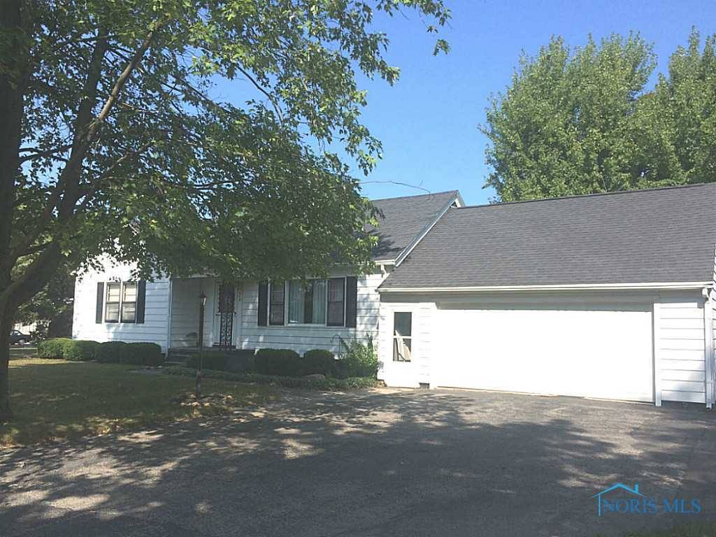 Hicksville, OH 43526,909 E High ST