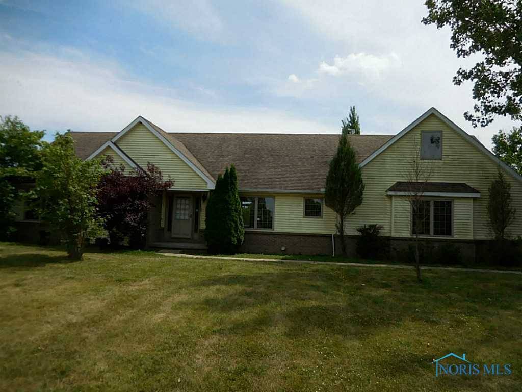 8011 Berkey Southern RD, Whitehouse, OH 43571