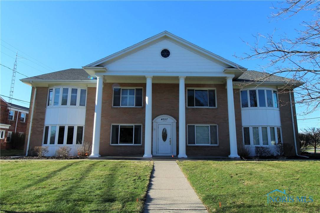 Ottawa Hills, OH 43606,4057 W Bancroft ST #3