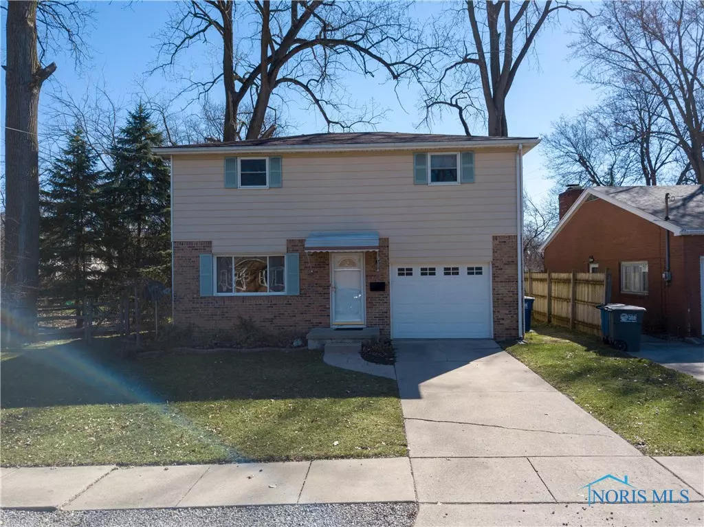 Toledo, OH 43623,5866 Acoma DR