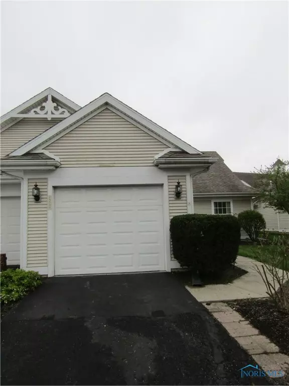 Grand Rapids, OH 43522,24520 Village LN