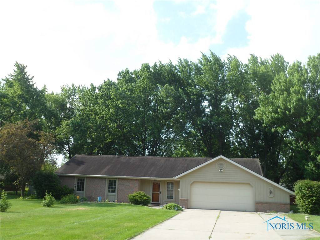 102 Glenworth AVE, Bryan, OH 43506