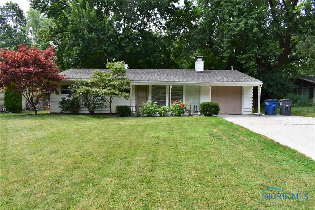 3555 Queenswood BLVD, Toledo, OH 43606
