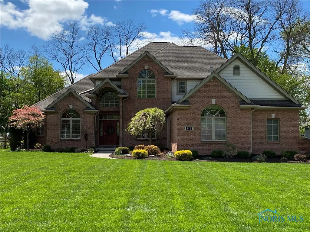 Rossford, OH 43460,112 Eagle Point DR