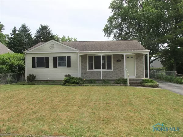 635 Glenwood RD, Rossford, OH 43460