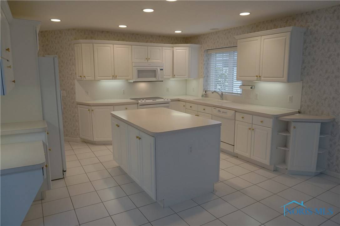 Toledo, OH 43615,6540 Carrietowne LN