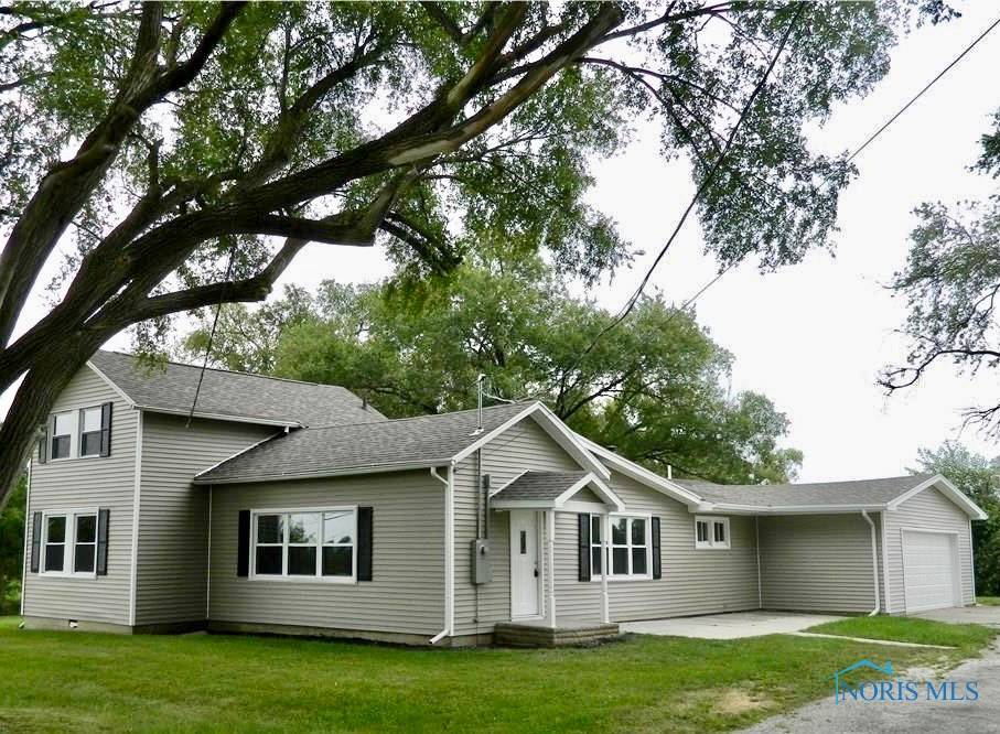 22280 W Hellwig RD, Genoa, OH 43430
