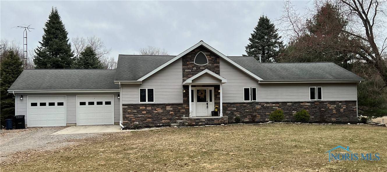 2747 County Road 4 1, Swanton, OH 43558