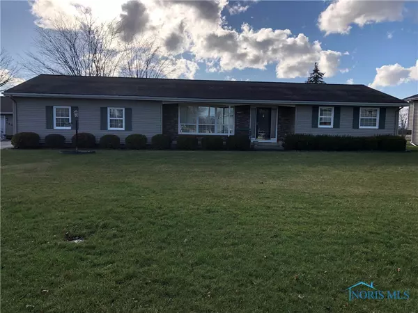 124 Sunset AVE, Sherwood, OH 43556