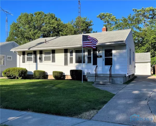 Maumee, OH 43537,1158 Key ST