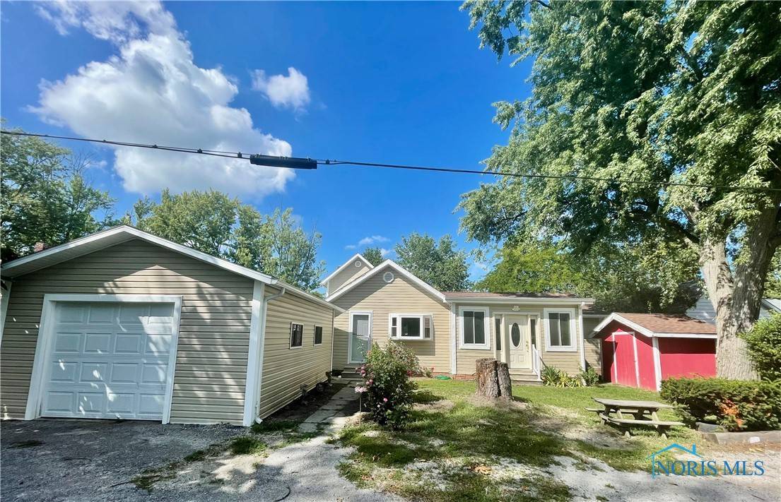 Hamler, OH 43524,320 Cowen ST