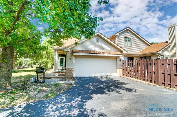 4224 Todd DR, Sylvania, OH 43560