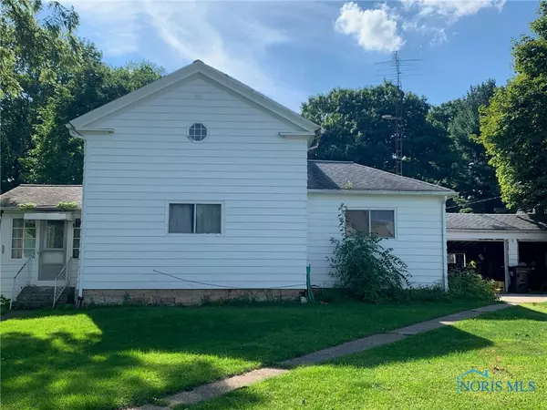 West Unity, OH 43570,704 N Cedar ST