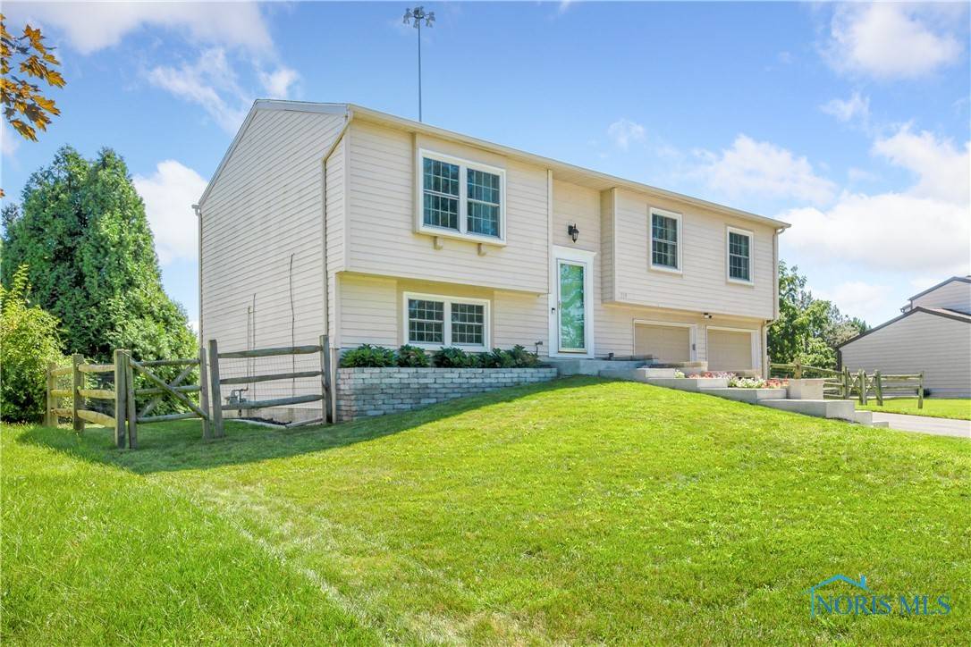 519 Mallard RD, Perrysburg, OH 43551